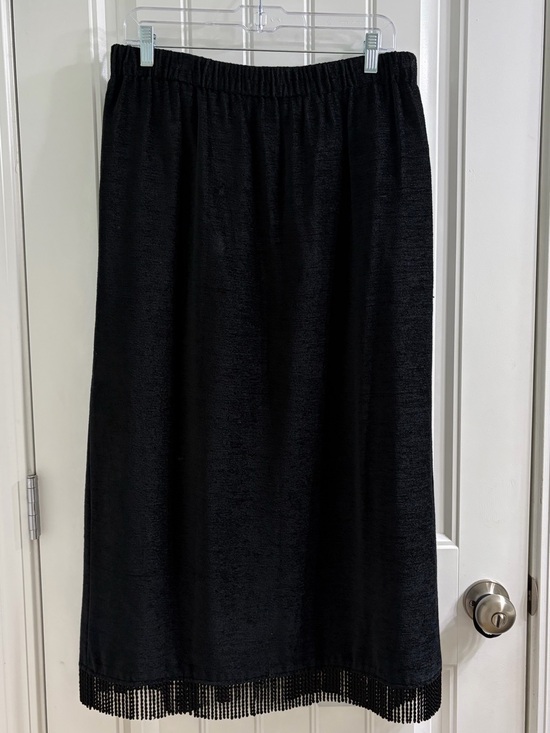 Indigo Moon Dresses & Skirts - Vintage Indigo Moon Black Chenille Black Midi Skirt Fringe Hem L Artsy Boho